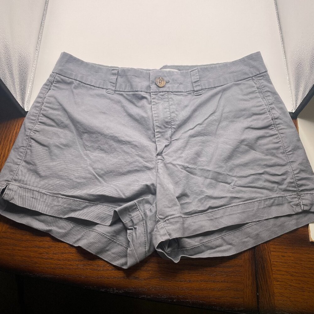 Women's Size 8 Old Navy Gray Khaki Shorts